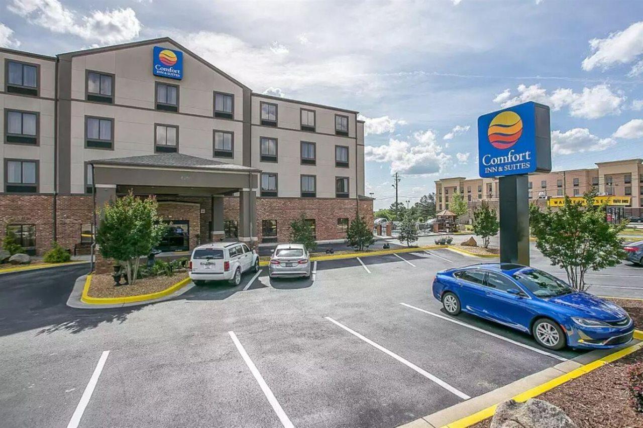 Hotel Comfort & West Near Eisenhower