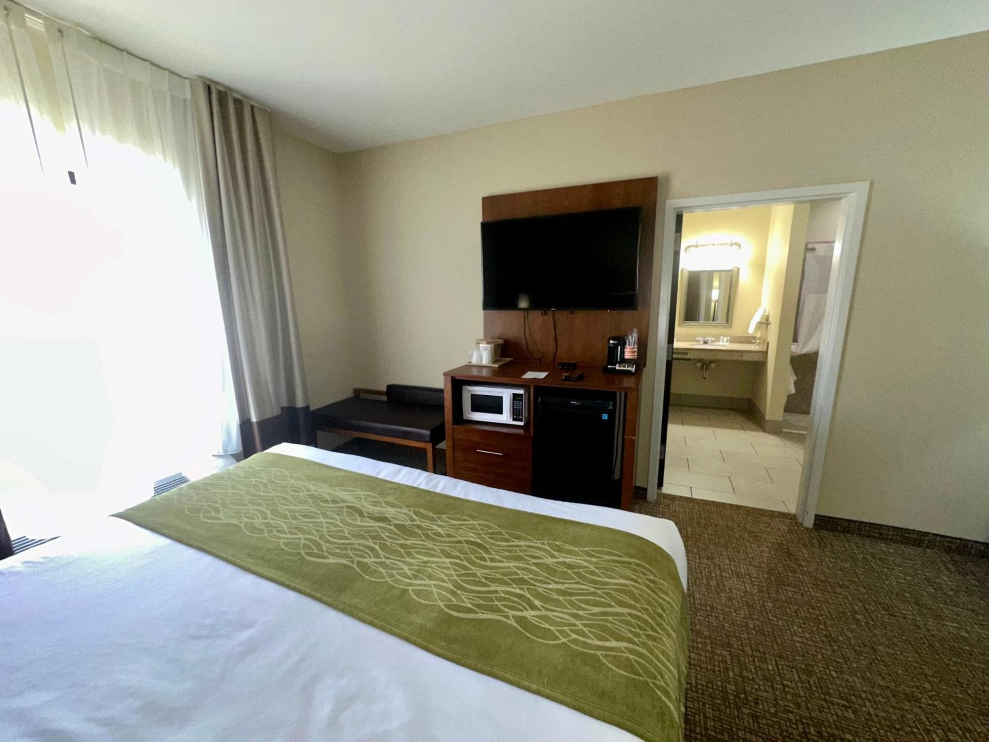 Comfort & West Near Eisenhower 3* Augusta