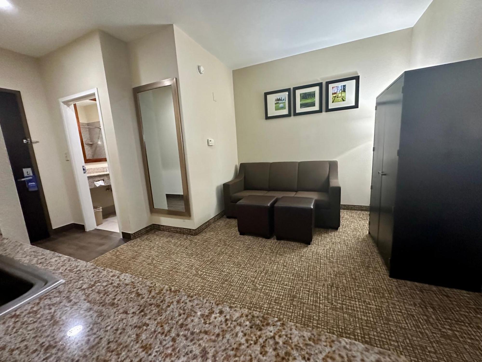 Comfort & West Near Eisenhower 3* Augusta