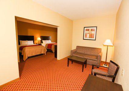 Comfort & West Near Eisenhower Hotel 3*
